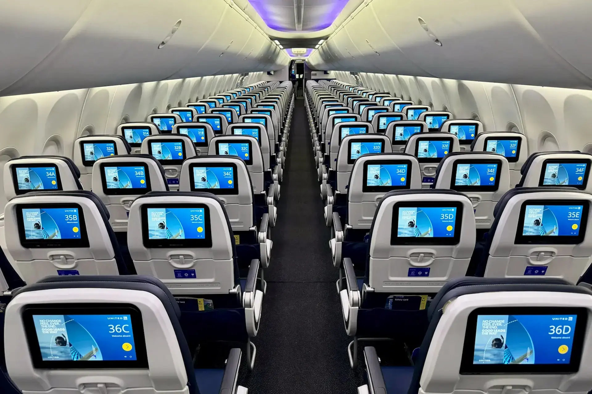 Fly with United Airlines economy