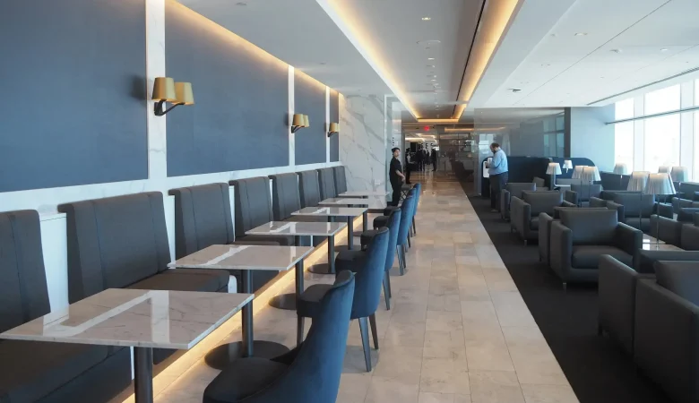 United Polaris Lounge SFO vs Newark