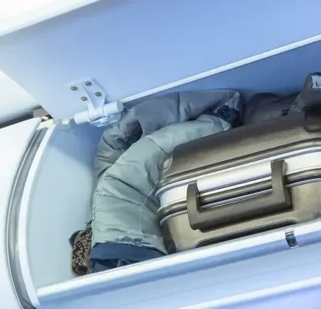 United Airlines Lounge JFK: The Reimagined Polaris Experience in New York