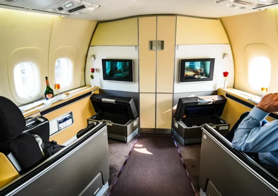 how to earn united pluspoints