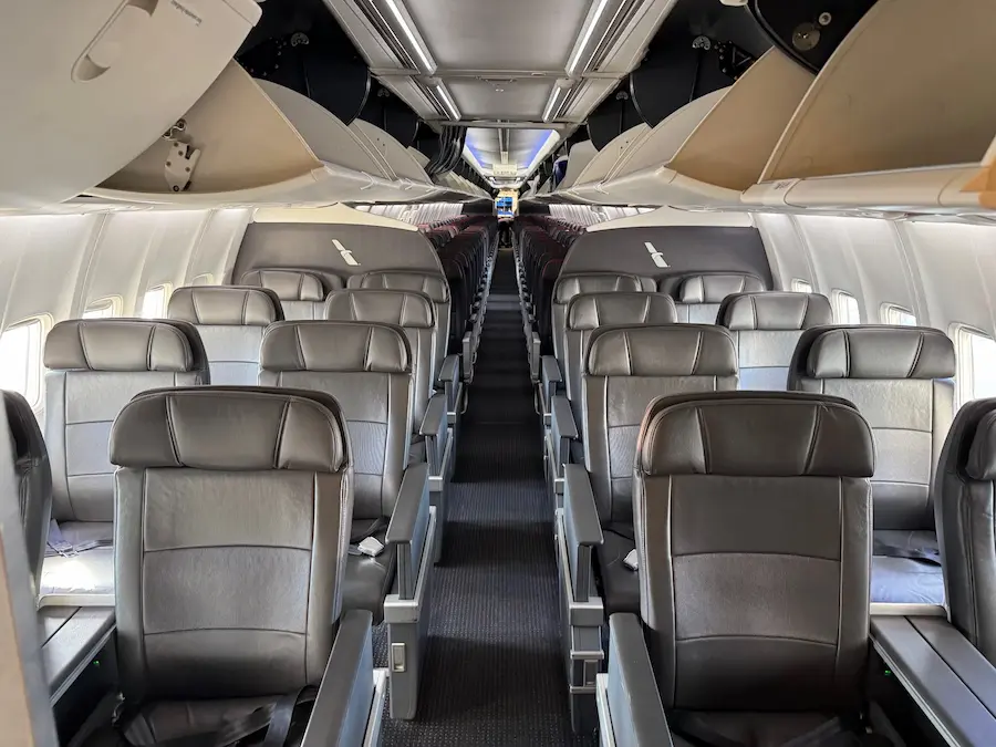 American Airlines Boeing 737-800 Business Class Review