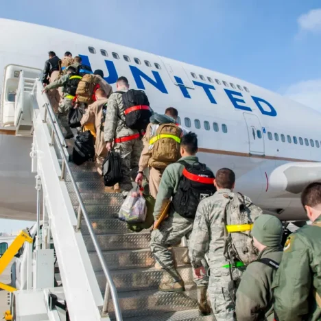 Red-Eye Flights: How to Sleep on Overnight Flights (Science-Backed)