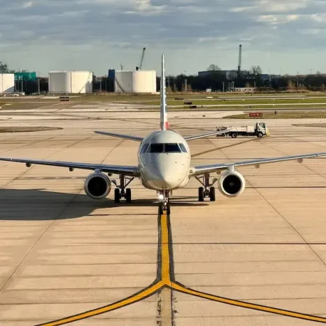 How to Transfer American Airlines Miles for Free