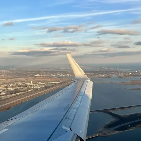 What Credit Cards Transfer to American Airlines