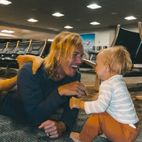 Where Is United Airlines Headquarters Located? Address, Contact Info and Global Offices