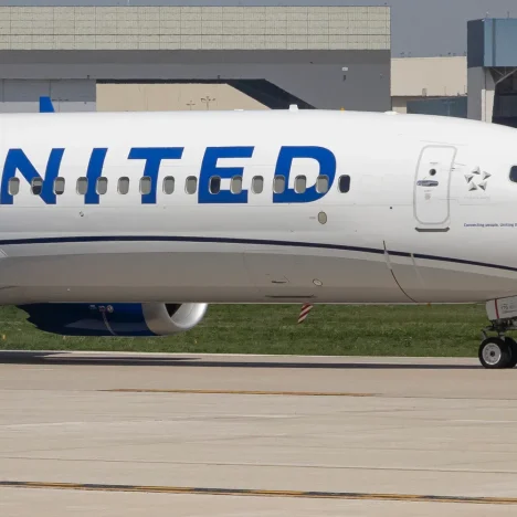Coyote Strike at Chicago O’Hare: The Story Behind the United Airlines Incident