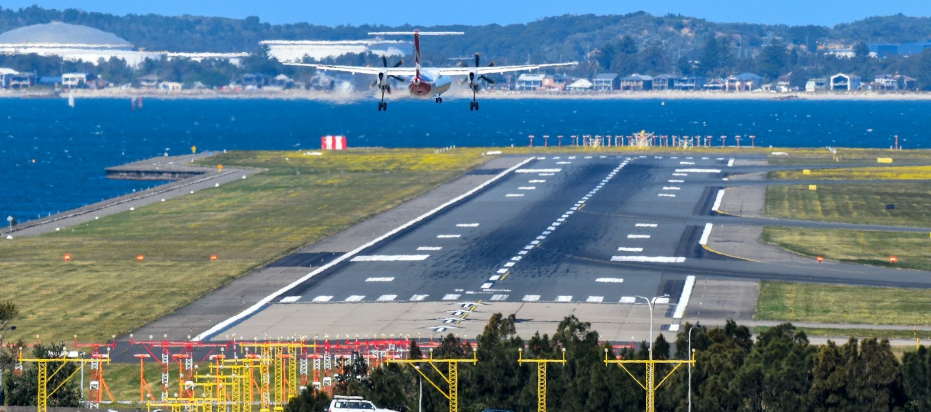 airplane landing at Sydney Airport