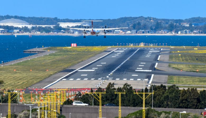 airplane landing at Sydney Airport