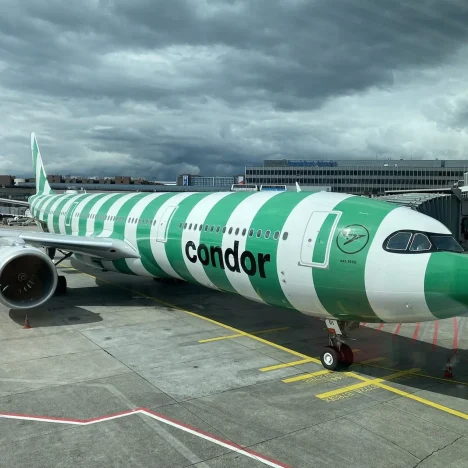 LOT Airlines Review: Is Poland’s National Carrier Worth Flying With?