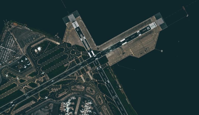 LaGuardia Airport Overview and Recent Transformations