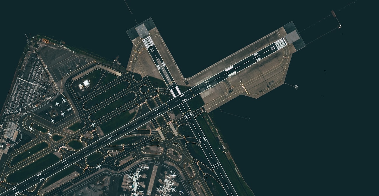 LaGuardia Airport Overview and Recent Transformations