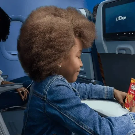 Delta Airlines Personal Item Size 2026: Exact Rules & What Fits